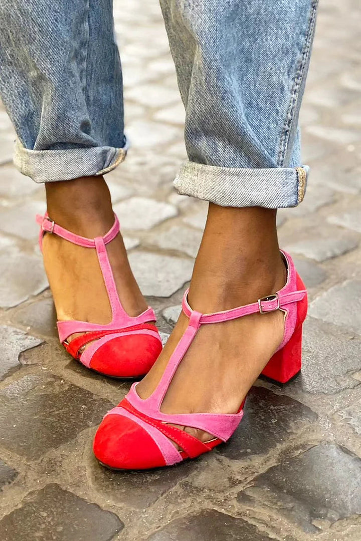 Talons larges cut-out color block Fuchsia avec boucle et bride en T