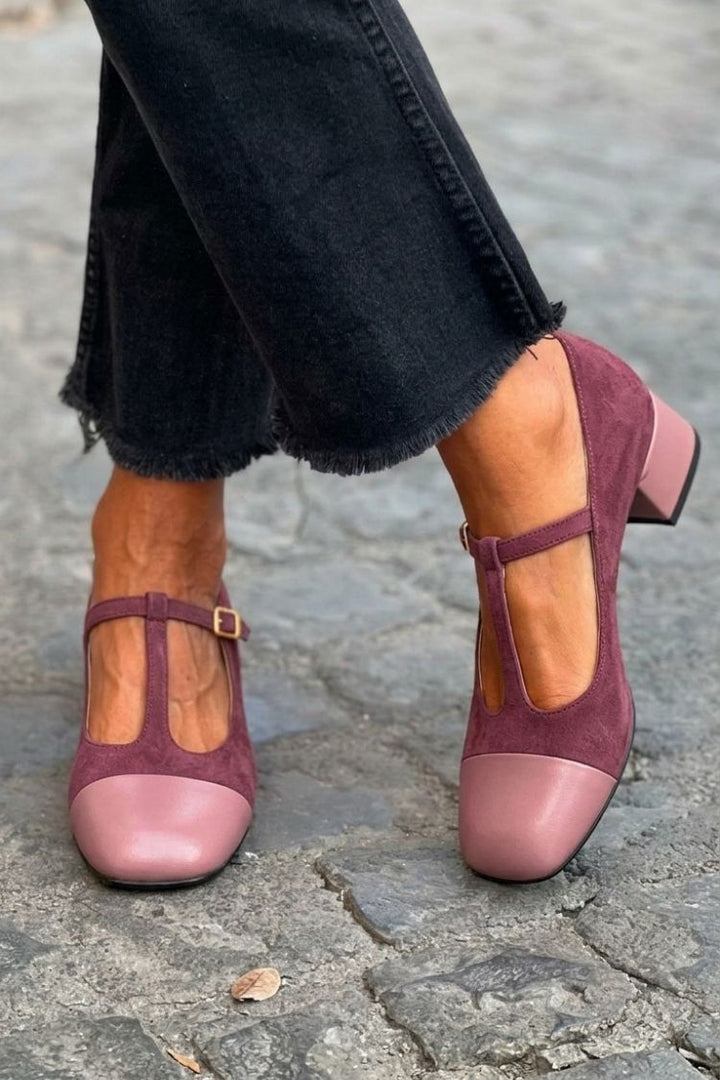 Talons larges color block Violet à bout rond avec boucle et bride en T