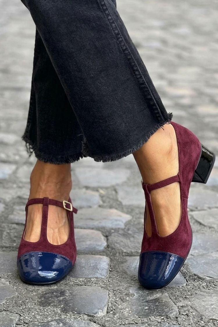 Talons larges color block Violet à bout rond avec boucle et bride en T