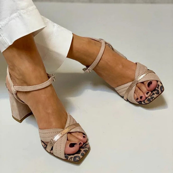 Talons larges peep toe imprimé léopard patchwork Kaki