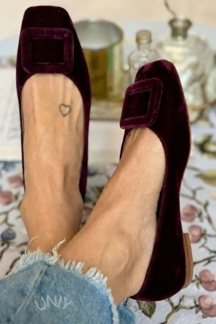 Ballerines à bout carré en velours avec boucle