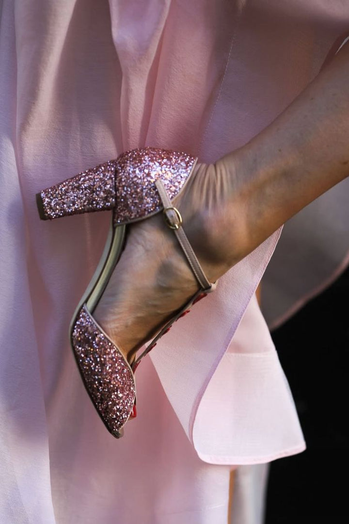 Sandales paillettes Rose et Rouge avec bride T, cœur et talon bloc