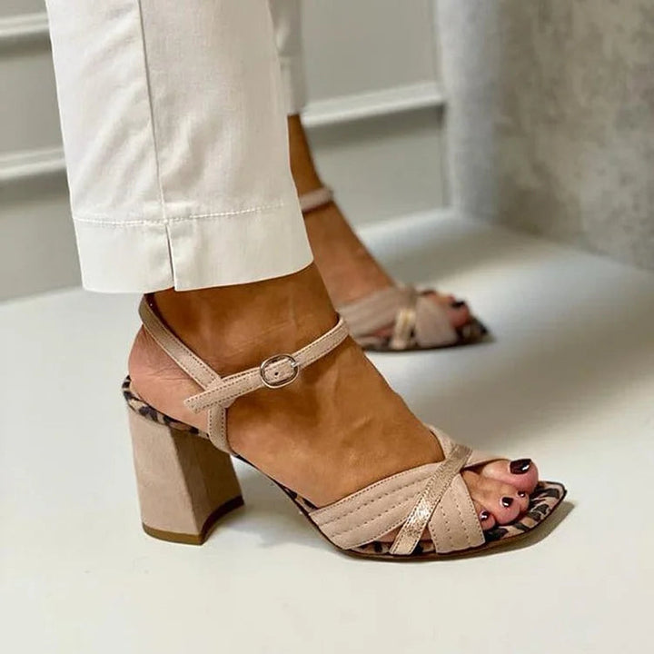 Talons larges peep toe imprimé léopard patchwork Kaki