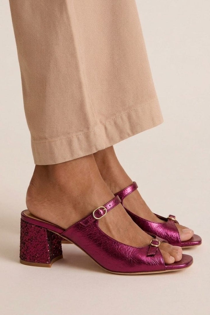 Talons larges slingback découpés color block Or