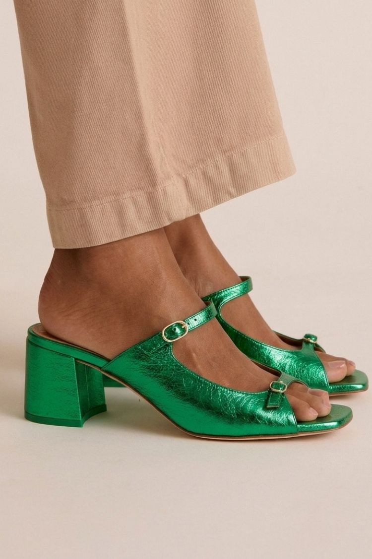 Talons larges slingback découpés color block Or