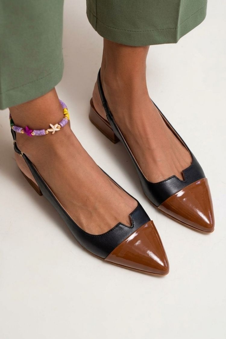 Ballerines slingback découpées color block à pointe avec boucle
