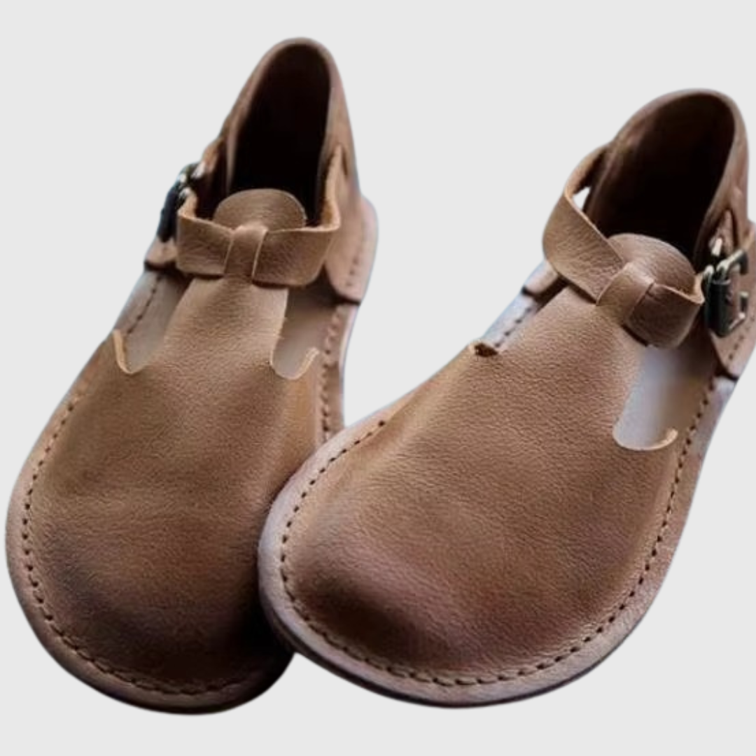 Beatrice | La Mary Jane T-Strap Artisan