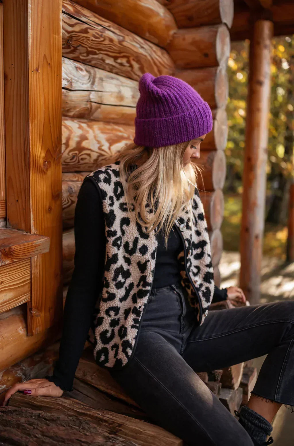 ASTRID™ | Le Gilet Léopard
