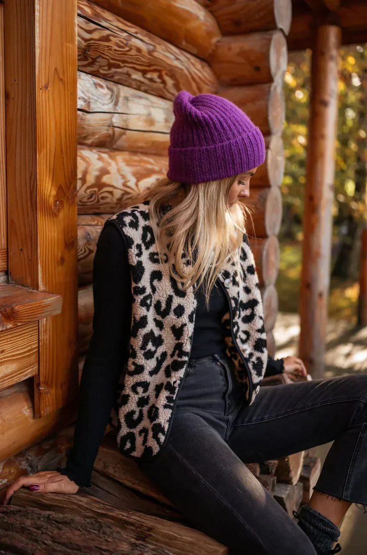 ASTRID™ | Le Gilet Léopard