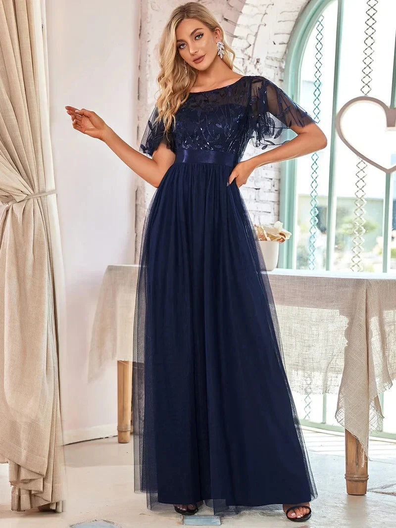 Elodie | Robe de Soirée à Manches Courtes en Sequins