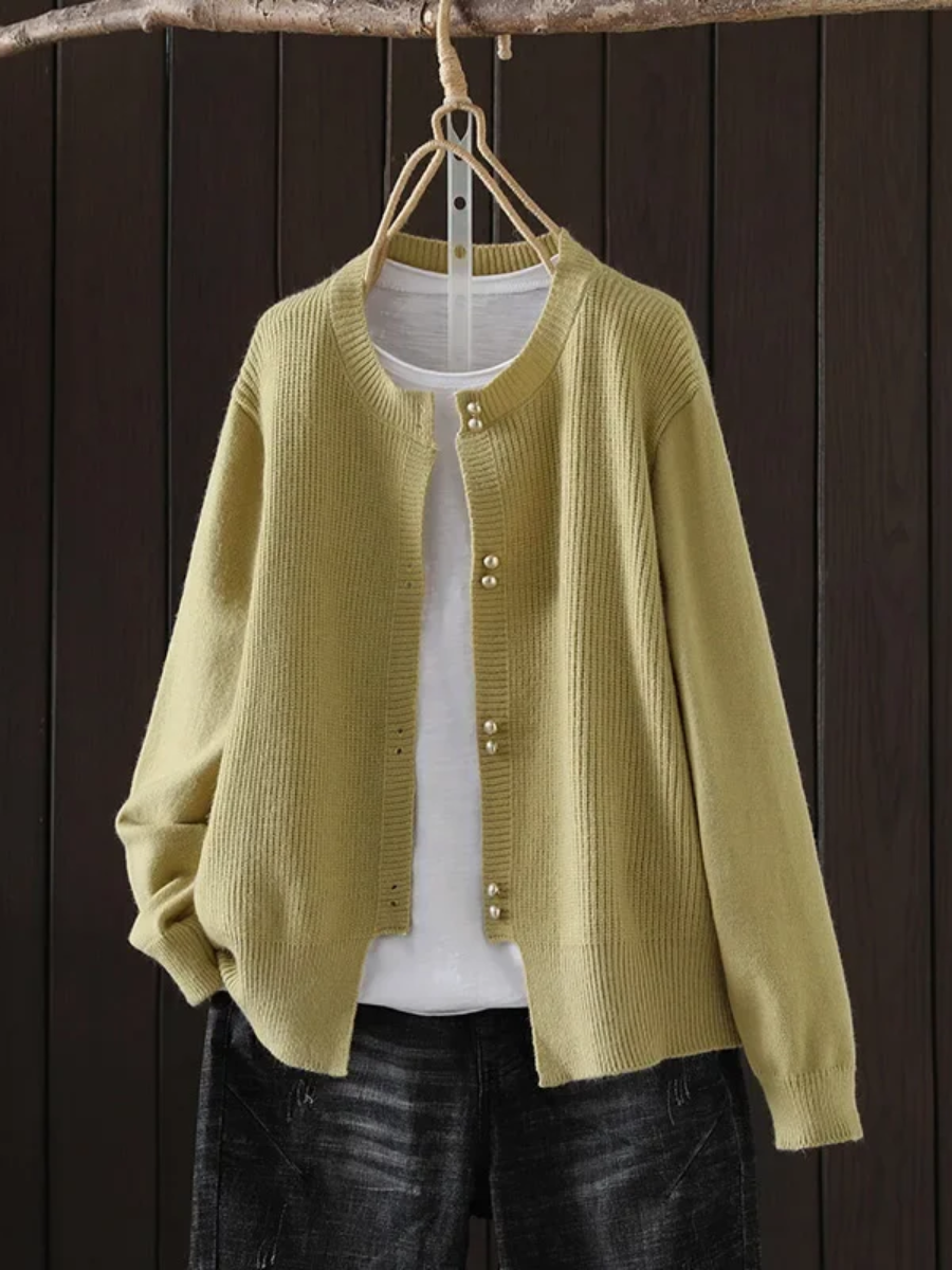 ELARA | CARDIGAN À BOUTONS EN PERLE