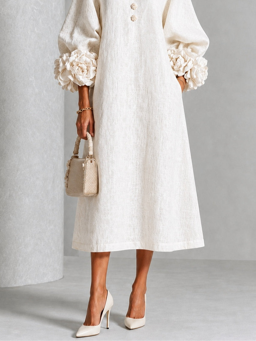 Clarisse | Robe midi à manches bouffantes et boutons fleuris