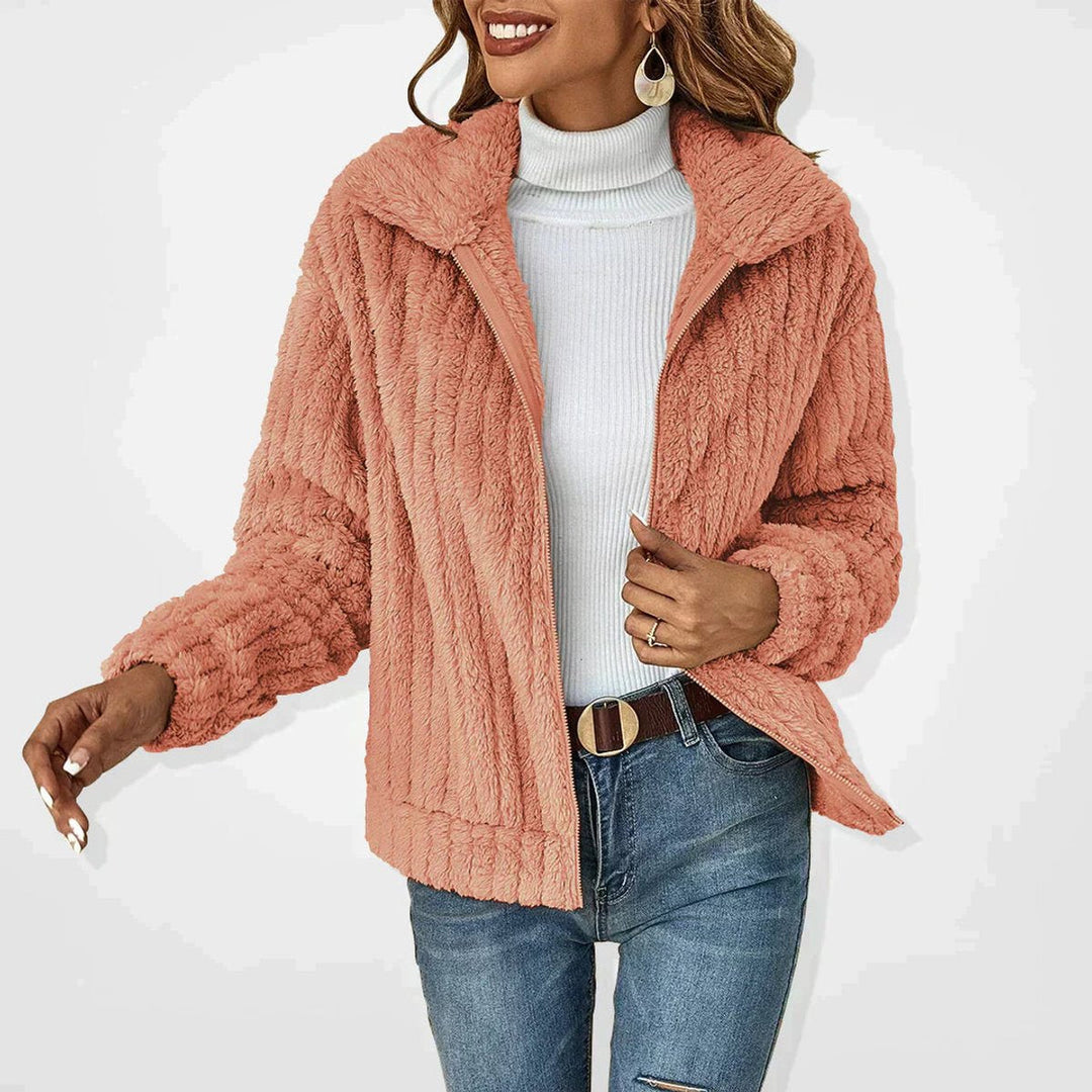 Alexandrine | Veste zippée douce à larges côtes