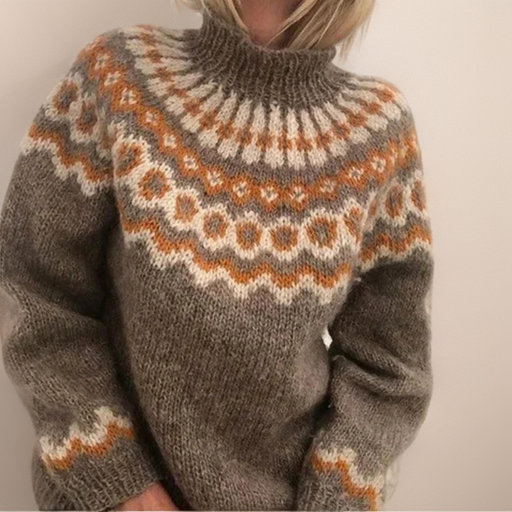 Ayméline | Pull col montant à empiècement rétro
