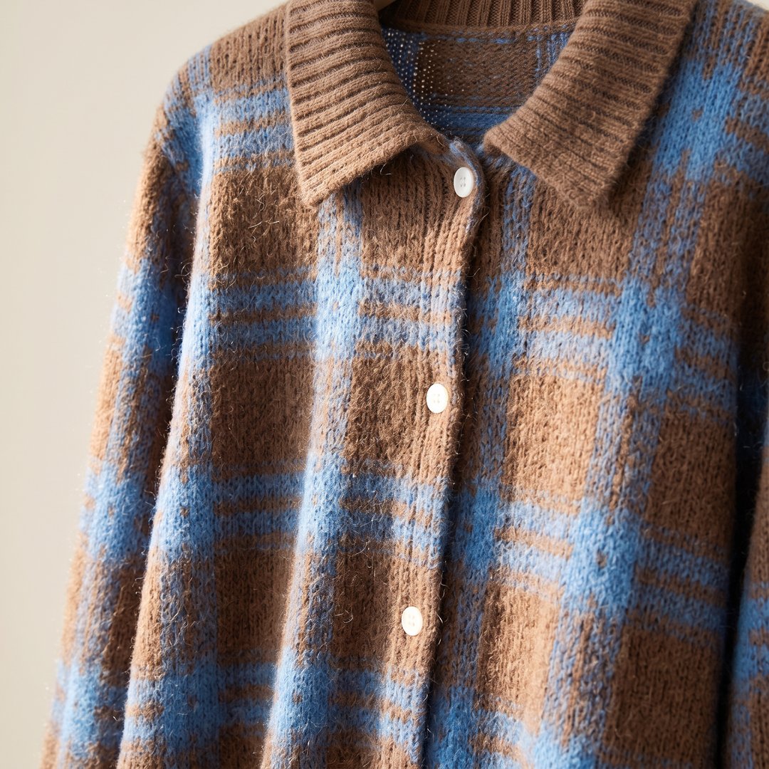 Jacinthe | Cardigan en maille à carreaux marron chocolat