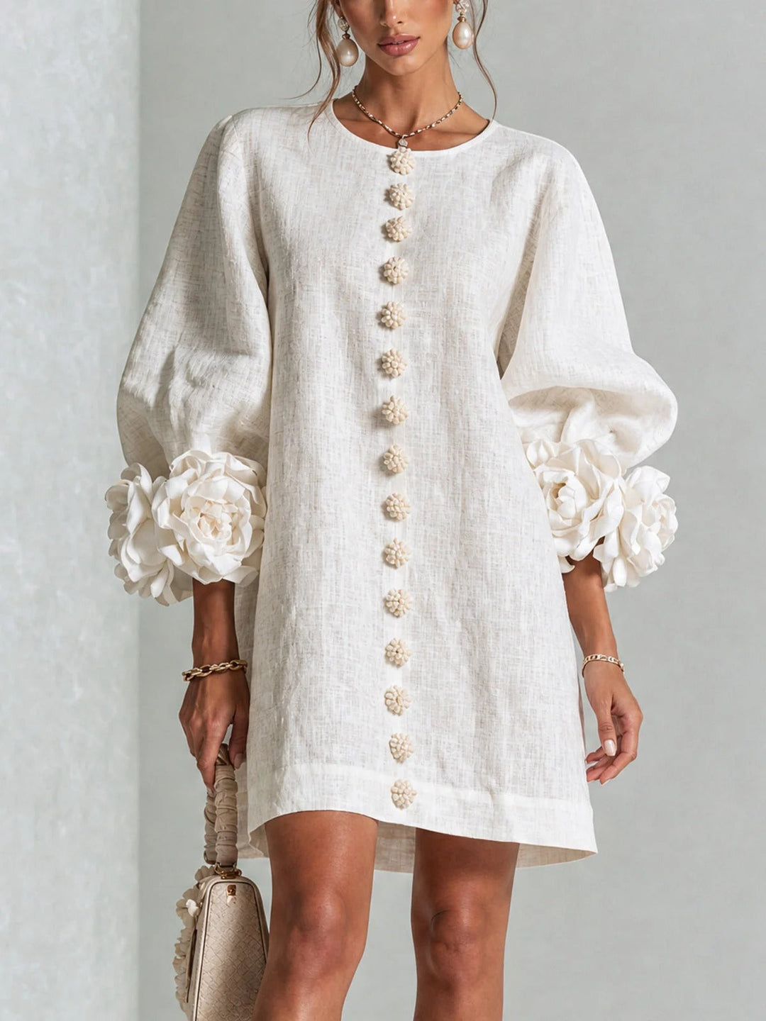 Brune | Robe courte en lin mélangé à manches bouffantes