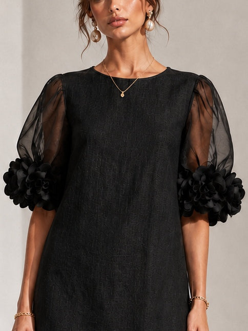 Janelle | Robe courte à manches transparentes et poignets fleuris