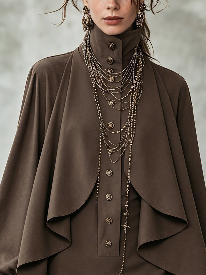 Kalinda | Robe courte à col montant et effet cape