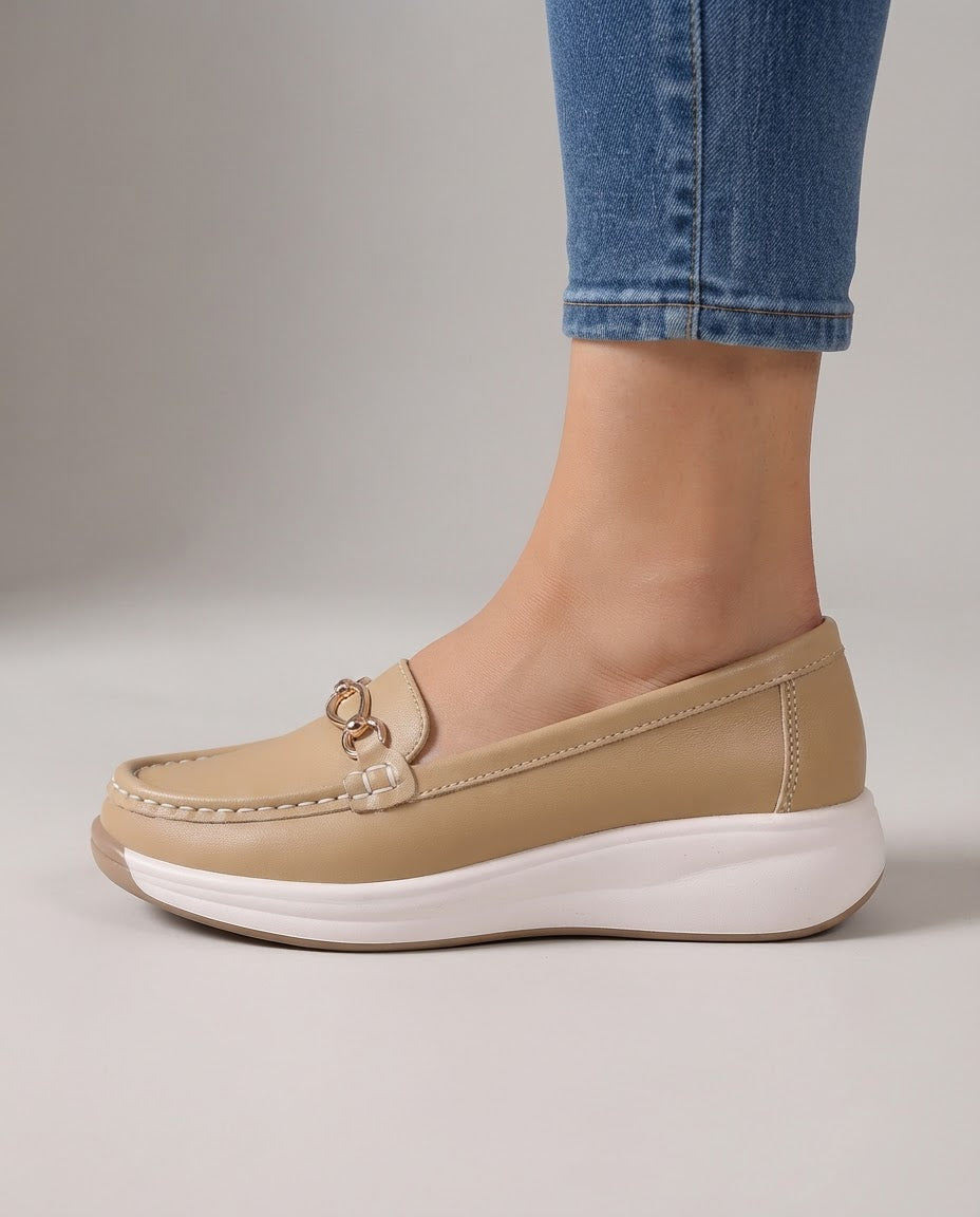 Mélodie | Mocassins confort à mors doré et semelle compensée