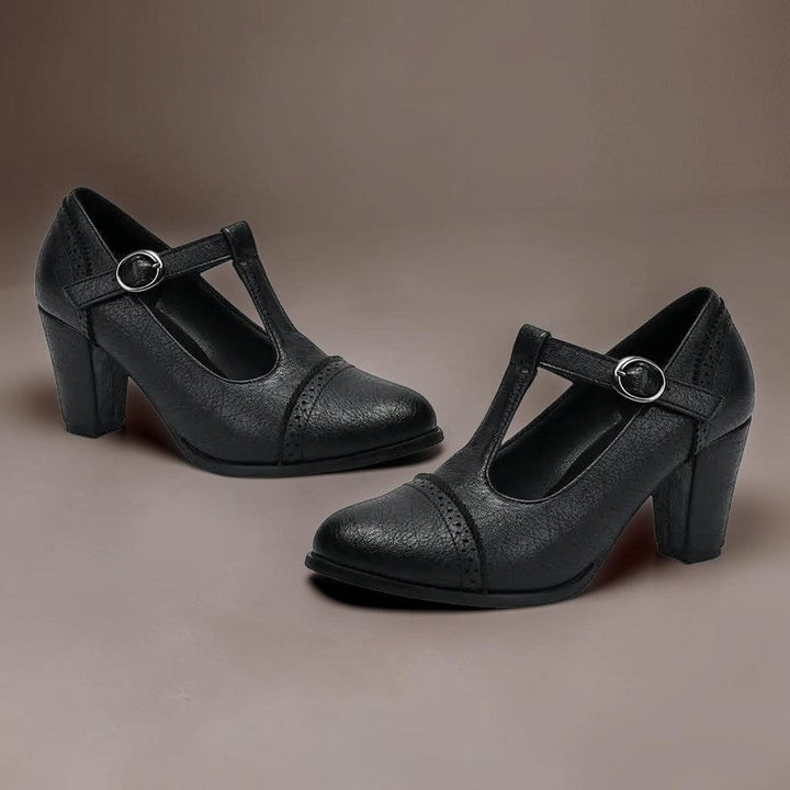 Paulette | Escarpins perforés à bride en T